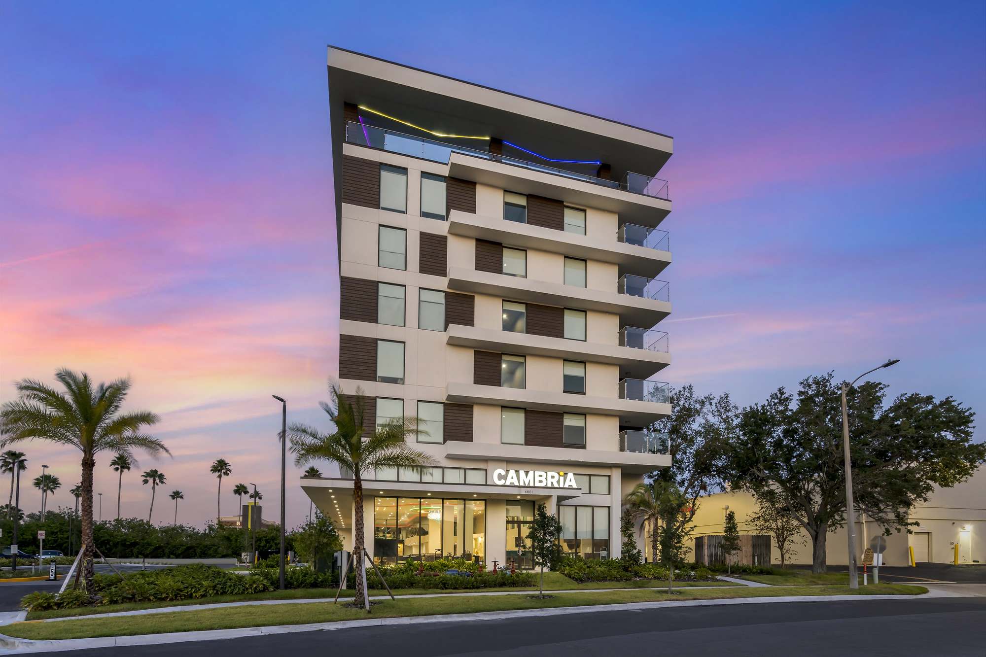 Cambria Hotel